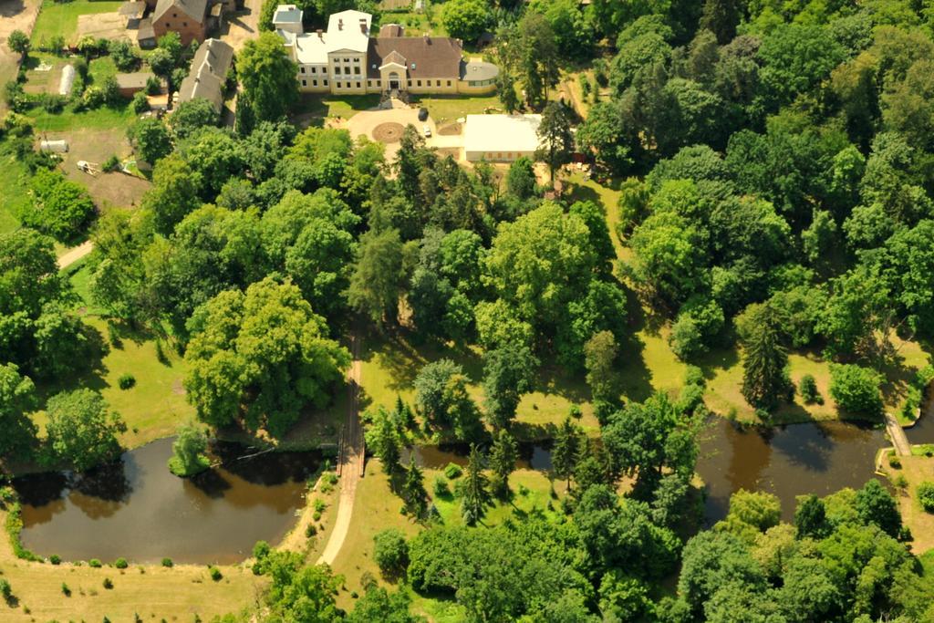 Palac Jablonowo Ujście Exterior foto